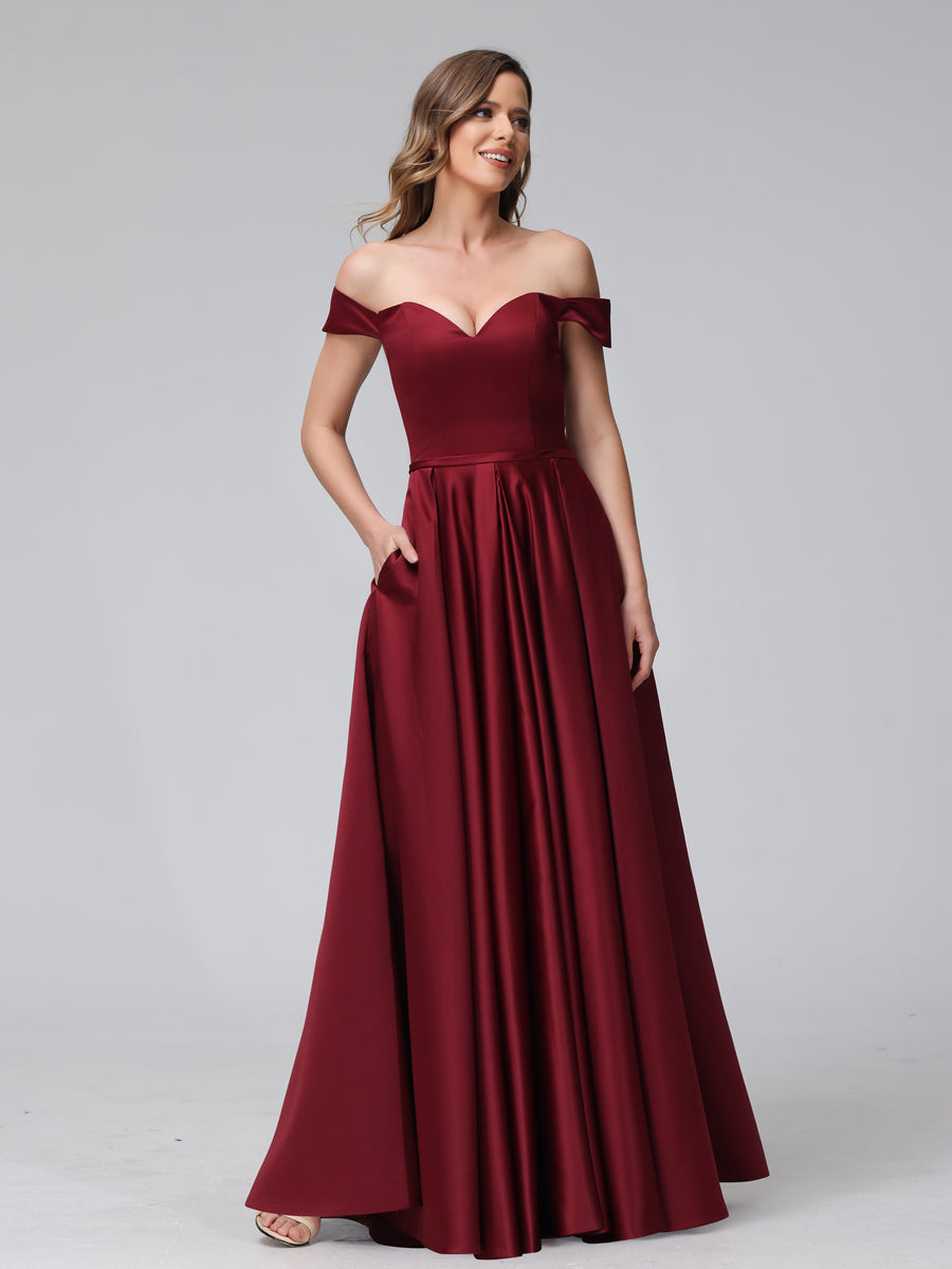 Robe longue élégante à épaules dénudées avec fronces, idéale pour les événements et les célébrations