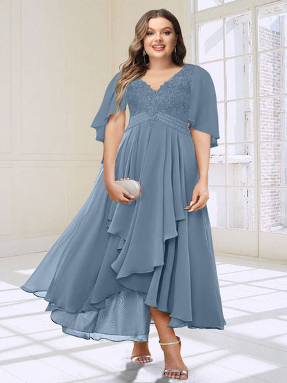 Robe de Mère de la Mariée Asymétrique Grande Taille, Coupe A-Line/Princesse, Col en V avec Volants