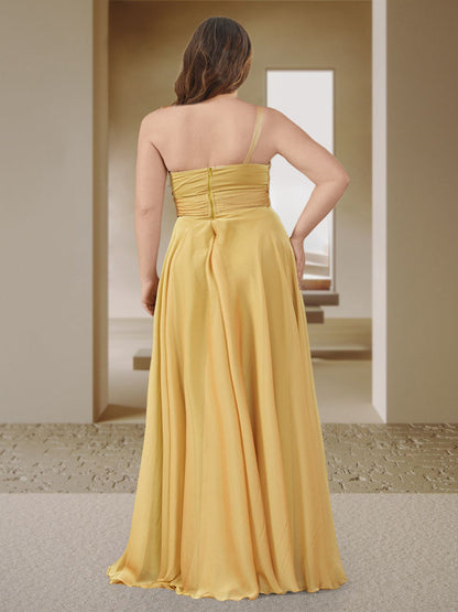 Robe de Demoiselled'Honneur Grande Taille, Coupe Trapèze/Princesse, Asymétrique, Sans Manches, Froncée avec Fente Latérale et Volants