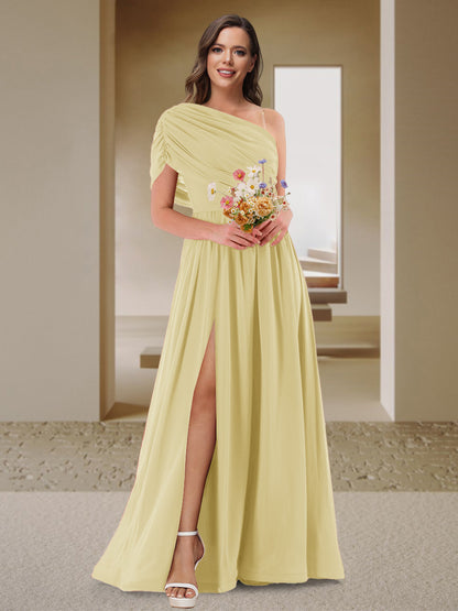 Robe de Demoiselle d'Honneur En Satin Froncé à Une Épaule et Coupe Princesse avec Fente Latérale