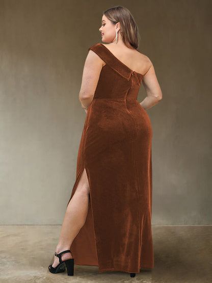 Robe de Soirée Fourreau/Colonne Asymétrique en Velours Sans Manches, Grande Taille avec Fente Latérale
