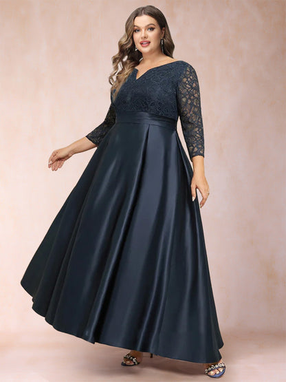 Robe Mère de la Mariée Grande Taille, Coupe A-Line/Princesse, Col en V, en Dentelle et Strass