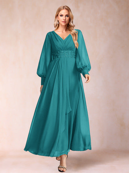 Robe de Mère de la Mariée Coupe A-Line/Princess à Col En V et Manches Longues avec Strass et Volants