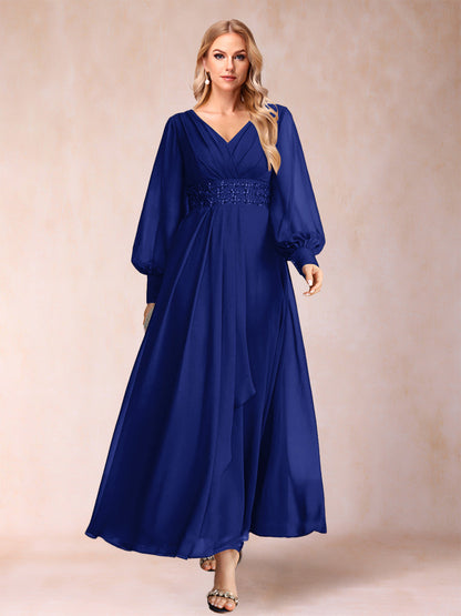 Robe de Mère de la Mariée Coupe A-Line/Princess à Col En V et Manches Longues avec Strass et Volants