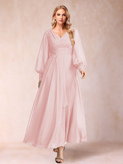 Robe de Mère de la Mariée Coupe A-Line/Princess à Col En V et Manches Longues avec Strass et Volants