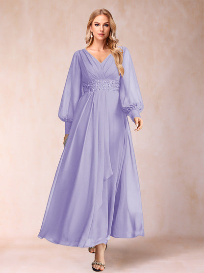 Robe de Mère de la Mariée Coupe A-Line/Princess à Col En V et Manches Longues avec Strass et Volants