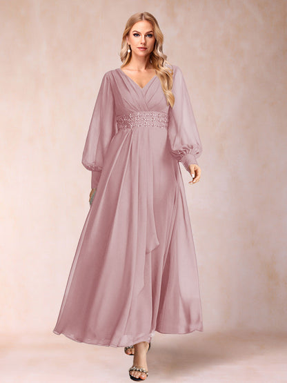 Robe de Mère de la Mariée Coupe A-Line/Princess à Col En V et Manches Longues avec Strass et Volants