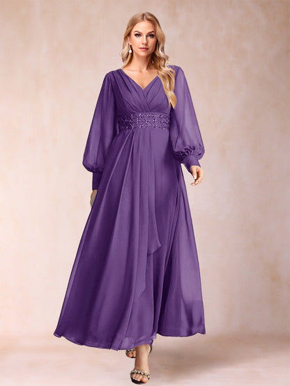 Robe de Mère de la Mariée Coupe A-Line/Princess à Col En V et Manches Longues avec Strass et Volants