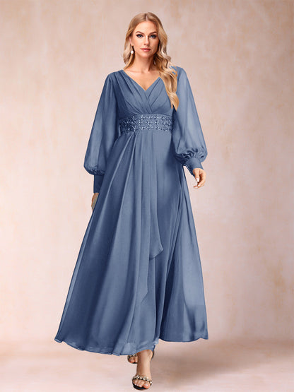 Robe de Mère de la Mariée Coupe A-Line/Princess à Col En V et Manches Longues avec Strass et Volants