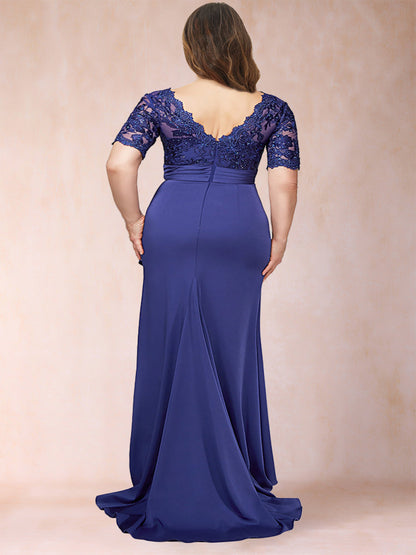 Robe de Mère de la Mariée Grande Taille, Coupe Fourreau/Colonne, Col en V, Manches Courtes avec Appliques et Volants