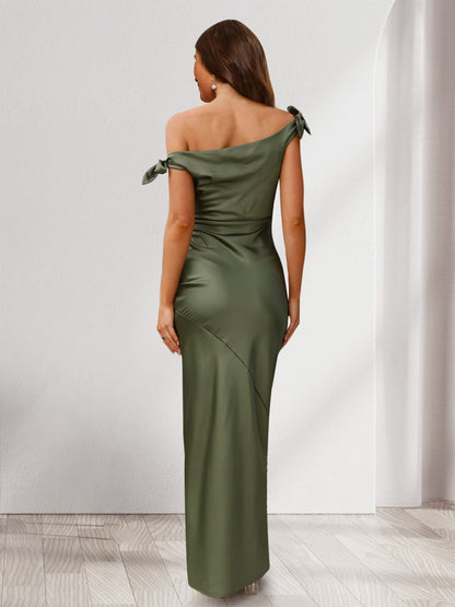 Robe de Soirée Fourreau/Colonne à Épaules Dénudées Sans Manches Froncée Longueur Au Sol avec Nœud(S)