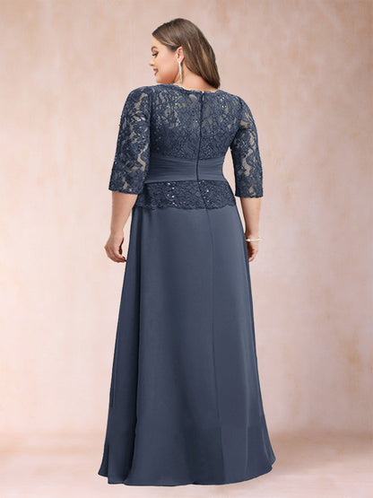 Robe de Mère de la Mariée Grande Taille, Coupe A-Line/Princesse, Décolletée, Froncée, Scintillante avec Appliques et Strass
