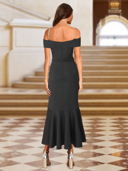 Robe de Soirée Asymétrique Trompette/Sirène à Épaules Dénudées avec Ceinture et Volants