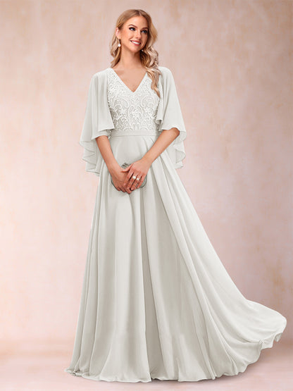 Robe de Mère de la Mariée Coupe A-Line/Princess à Demi-Manches et Col En V avec Appliques