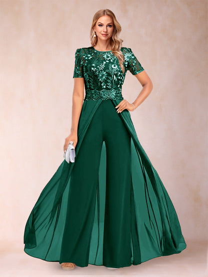 Ensemble Deux PiècesTailleur-Pantalon Coupe A-Line/Princess à Manches Courtes et Décolleté En V avec Appliqués
