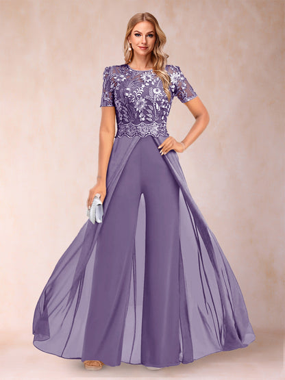 Ensemble Deux PiècesTailleur-Pantalon Coupe A-Line/Princess à Manches Courtes et Décolleté En V avec Appliqués
