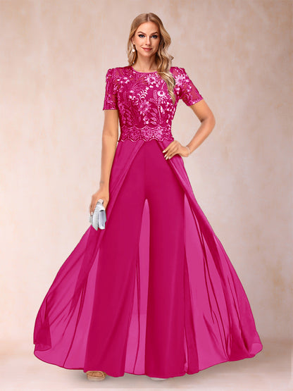 Ensemble Deux PiècesTailleur-Pantalon Coupe A-Line/Princess à Manches Courtes et Décolleté En V avec Appliqués