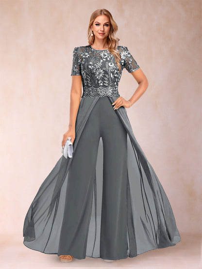 Ensemble Deux PiècesTailleur-Pantalon Coupe A-Line/Princess à Manches Courtes et Décolleté En V avec Appliqués