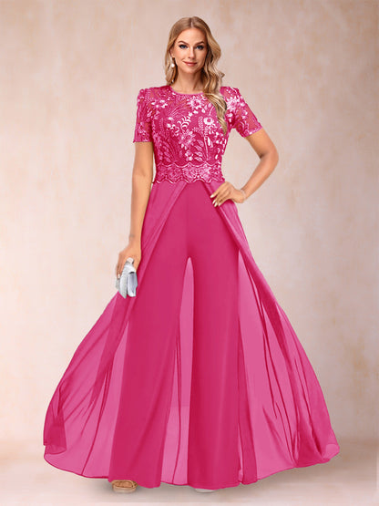 Ensemble Deux PiècesTailleur-Pantalon Coupe A-Line/Princess à Manches Courtes et Décolleté En V avec Appliqués