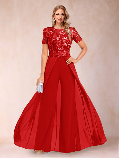 Ensemble Deux PiècesTailleur-Pantalon Coupe A-Line/Princess à Manches Courtes et Décolleté En V avec Appliqués