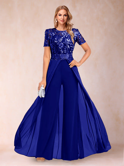 Ensemble Deux PiècesTailleur-Pantalon Coupe A-Line/Princess à Manches Courtes et Décolleté En V avec Appliqués