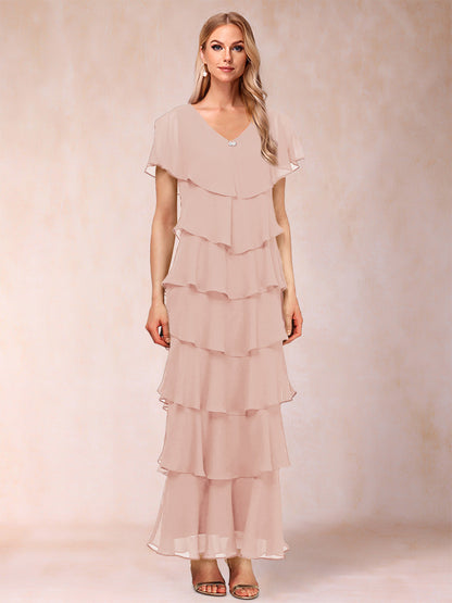 Robes de Mère de la Mariée Fourreau/Colonne à Col En V et Manches Courtes avec Volants