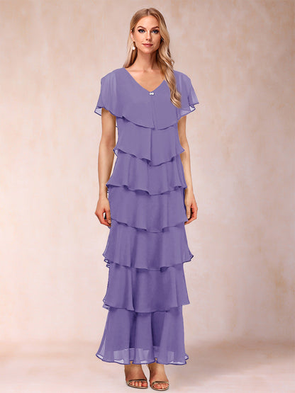 Robes de Mère de la Mariée Fourreau/Colonne à Col En V et Manches Courtes avec Volants