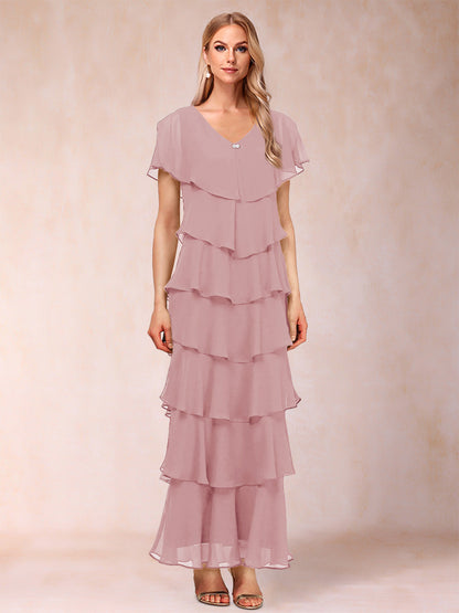 Robes de Mère de la Mariée Fourreau/Colonne à Col En V et Manches Courtes avec Volants