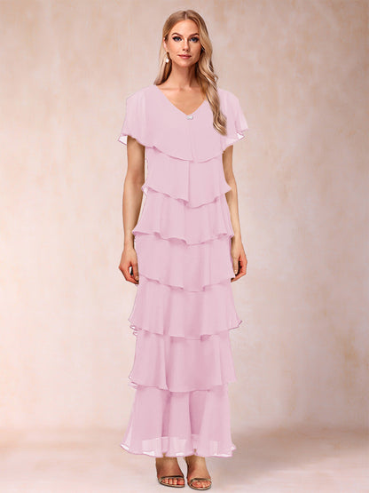 Robes de Mère de la Mariée Fourreau/Colonne à Col En V et Manches Courtes avec Volants