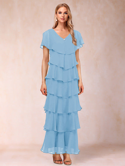 Robes de Mère de la Mariée Fourreau/Colonne à Col En V et Manches Courtes avec Volants
