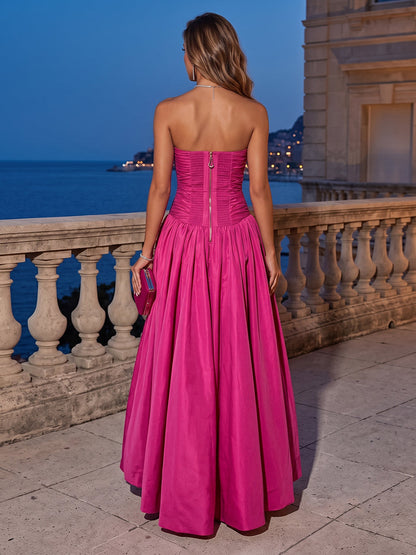 Robe de Soirée Coupe Trapèze / Princesse Sans Bretelles Sans Manches Longueur Sol avec Fronces