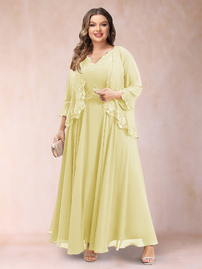 Robe de Mère de la Mariée Grande Taille Deux PiècesCoupe A-Line/Princess à Col En V et Manches 3/4 avec Appliques