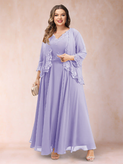 Robe de Mère de la Mariée Grande Taille Deux PiècesCoupe A-Line/Princess à Col En V et Manches 3/4 avec Appliques