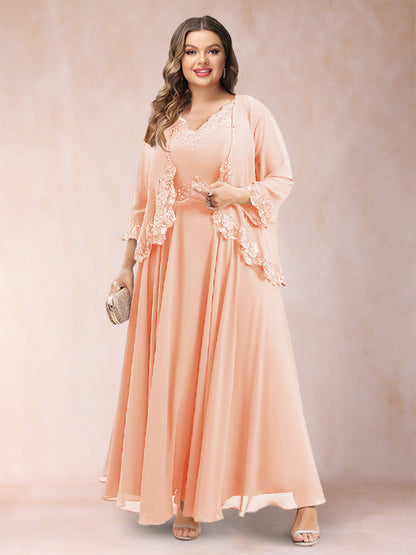 Robe de Mère de la Mariée Grande Taille Deux PiècesCoupe A-Line/Princess à Col En V et Manches 3/4 avec Appliques