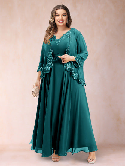 Robe de Mère de la Mariée Grande Taille Deux PiècesCoupe A-Line/Princess à Col En V et Manches 3/4 avec Appliques
