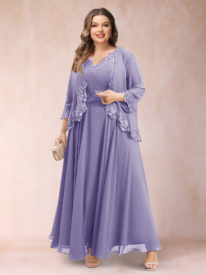 Robe de Mère de la Mariée Grande Taille Deux PiècesCoupe A-Line/Princess à Col En V et Manches 3/4 avec Appliques