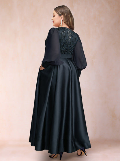 Robe de Mère de la Mariée Grande Taille, Coupe Trapèze/Princesse, Manches Longues, Décolleté Plongeant avec Appliques