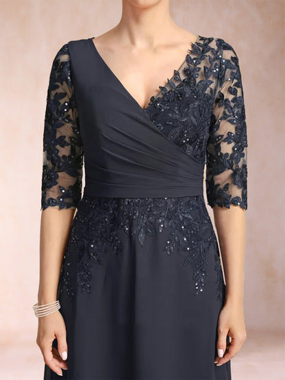 Robe de Mère de la Mariée Fourreau/Colonne à Col en V et Manches Mi-Longues avec Appliques