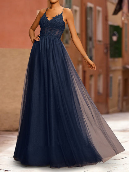 Robe de Bal Trapèze/Princesse Sans Manches à Col en V et Appliqués