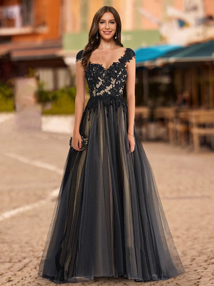 Robe de Bal à Col en V Sans Manches avec Appliques