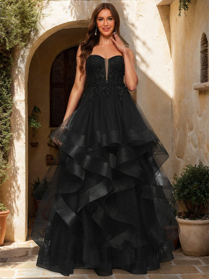 Robe de Bal à Volants et Décolleté en Cœur Sans Manches