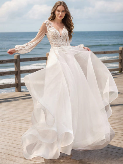 Robe de Mariée en Dentelle à Manches Longues et Col en V