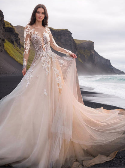 Robes de Mariée Trapèze/Princesse à Manches Longues et Décolleté Plongeant avec Appliques