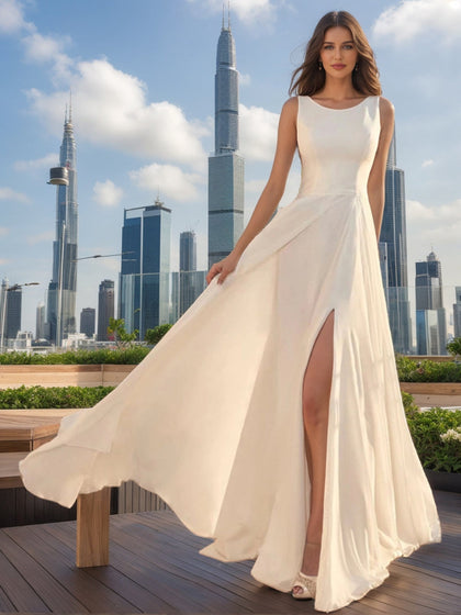 Robes de Mariée Trapèze/Princesse Sans Manches, Décolletées et Fendues Sur le Côté