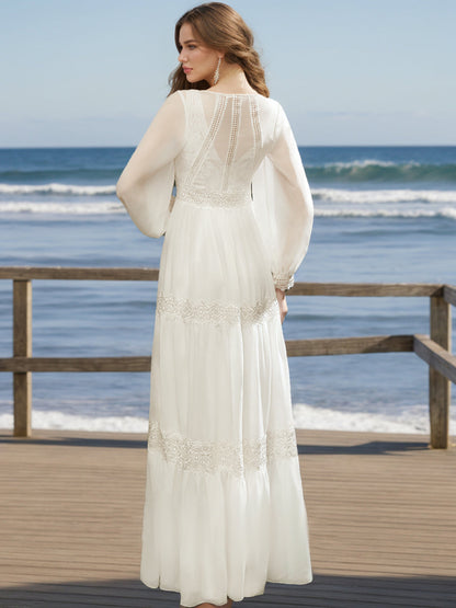 Robes de Mariée en Dentelle, Coupe A-Line/Princesse, Col en V, Manches Longues