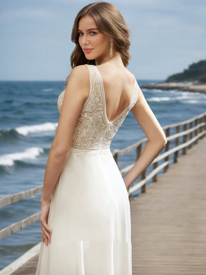 Robes de Mariée en Dentelle, Coupe A-Line/Princesse, Col en V, Manches Longues