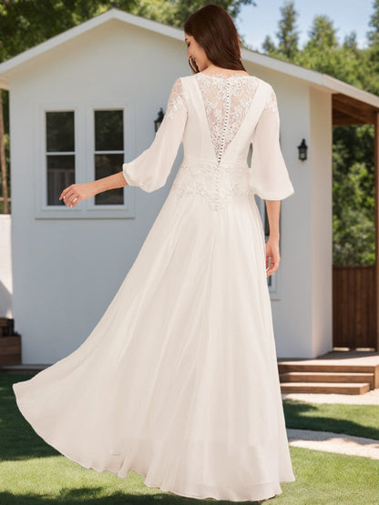 Robes de Mariée en Dentelle, Coupe A-Line/Princesse, Col en V, Manches 3/4