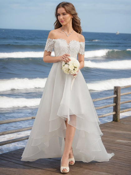 Robes de Mariée Trapèze/Princesse à Épaules Dénudées, Manches Courtes et Volants