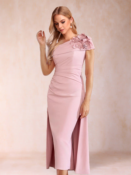 Robe de Mère de la Mariée Fourreau/Colonne, Asymétrique, Longueur Thé, Manches Courtes, Plissée avec Fleurs