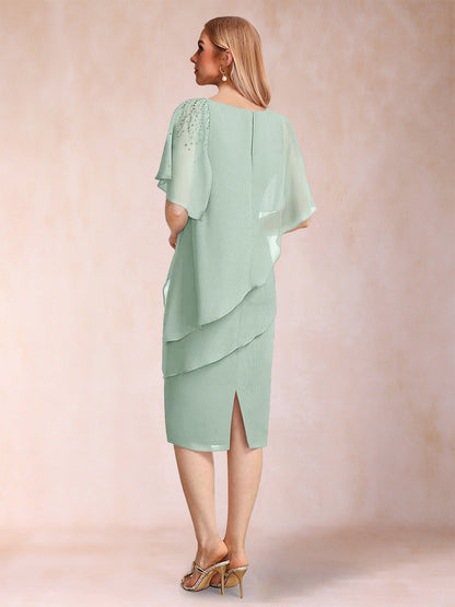 Robe de Mère de la Mariée Fourreau/Colonne à Col Asymétrique et Manches Courtes à Volants avec Perles